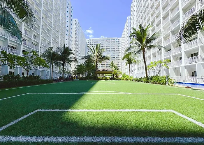 Shore 2br Bay View Tower A Manila