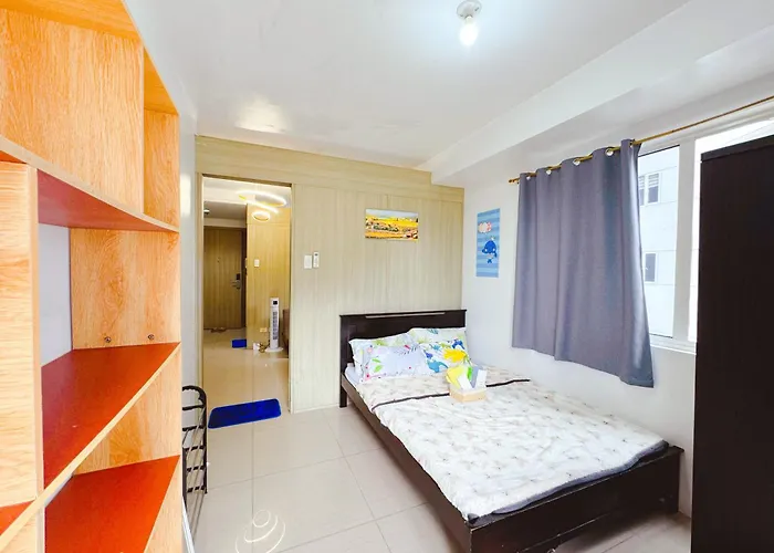 Shore 2br Bay View Tower A * Manila
