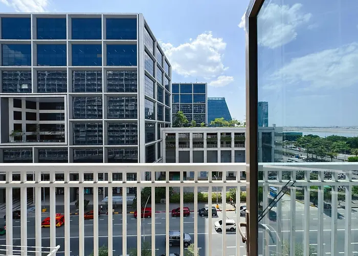 Shore 2br Bay View Tower A